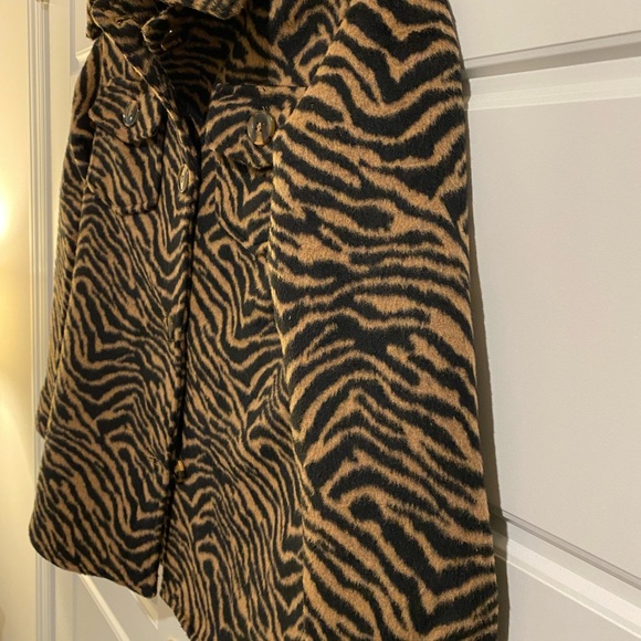 Girls Primark animal print jacket - Picture 4 of 7